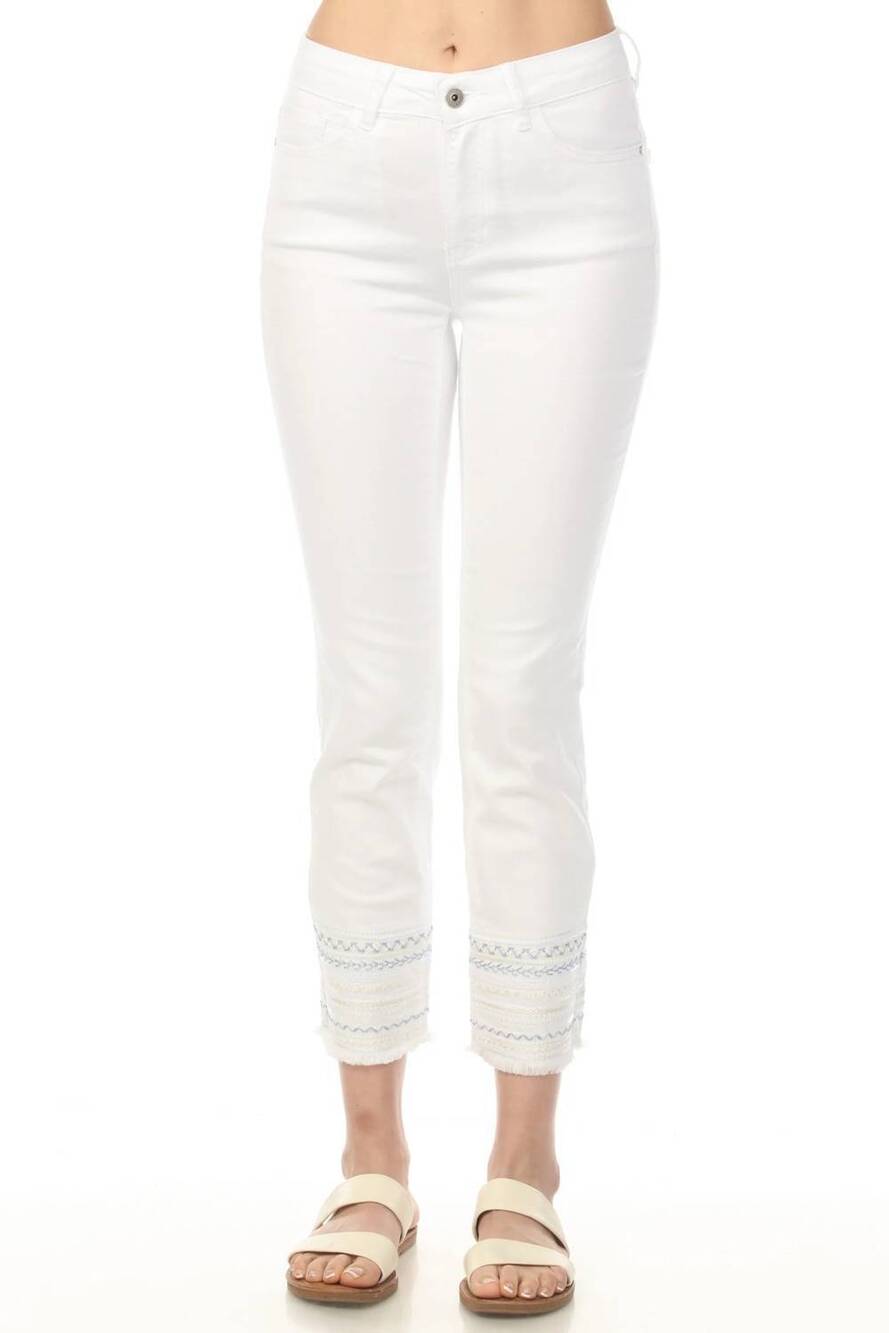 NEW CHARLIE B slim cropped embroidered hem jeans in white